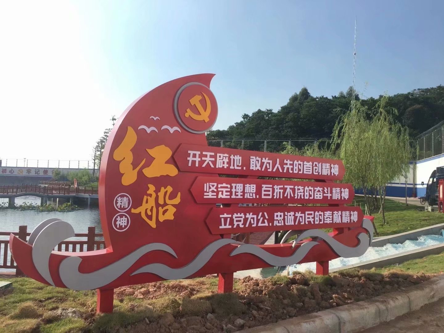 �V��?zh��n)�ý���? /></a>
                                            </td>
                                        </tr>
                                        <tr>
                                            <td align=