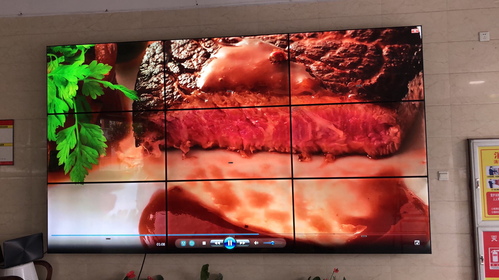 �V��?zh��n)�ý���? /></a>
                                            </td>
                                        </tr>
                                        <tr>
                                            <td align=